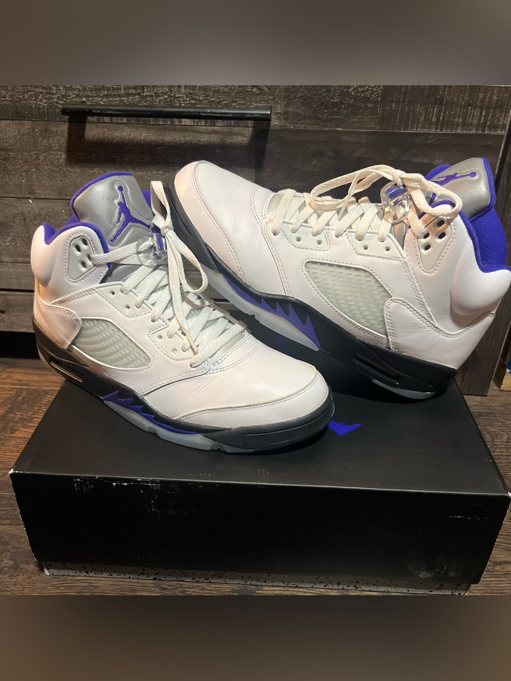 Air Jordan 5 “Dark Concord” Retro